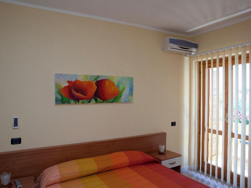 فيبو فالينتيا مارينا Hotel Barbieri المظهر الخارجي الصورة
