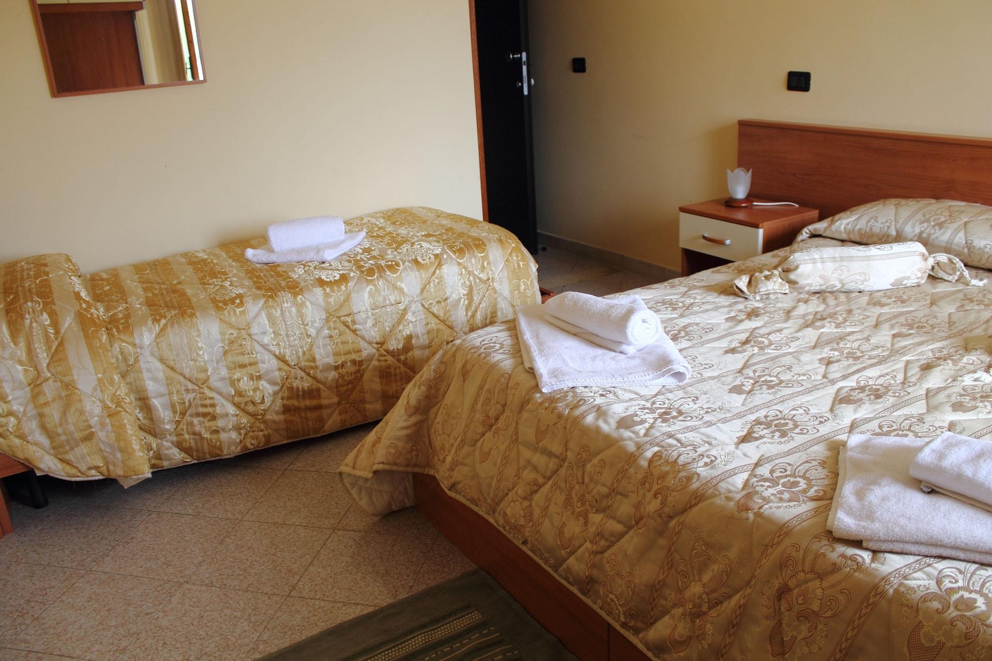 فيبو فالينتيا مارينا Hotel Barbieri المظهر الخارجي الصورة