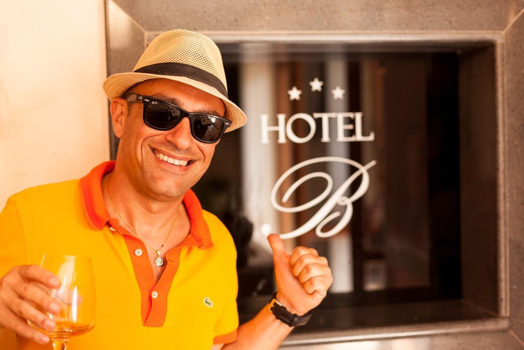 فيبو فالينتيا مارينا Hotel Barbieri المظهر الخارجي الصورة