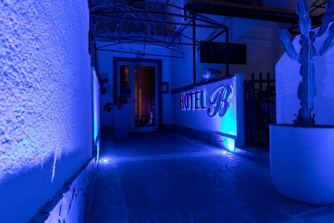 فيبو فالينتيا مارينا Hotel Barbieri المظهر الخارجي الصورة